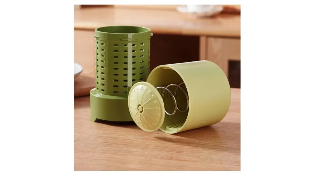 Multi-Functional Vegetable Water Extractor Manual Dehydrator Easy to Clean Kitchen Tool